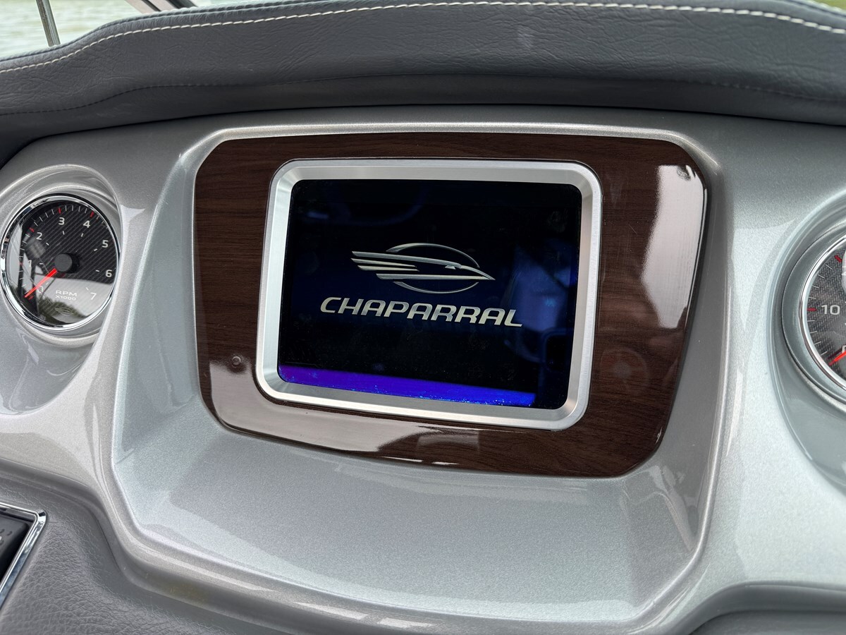 2017-chaparral-26-4-045451