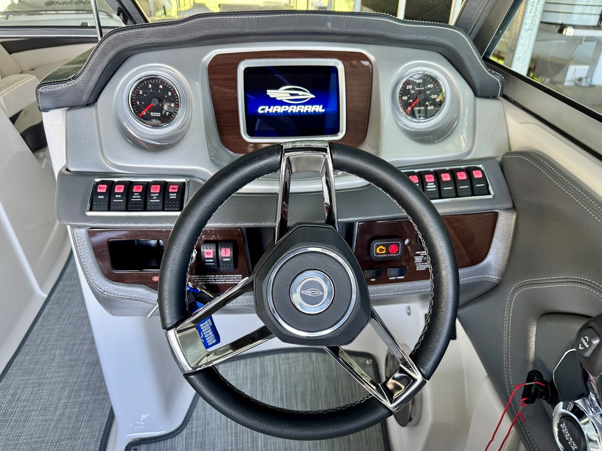 2017-chaparral-26-4-045451