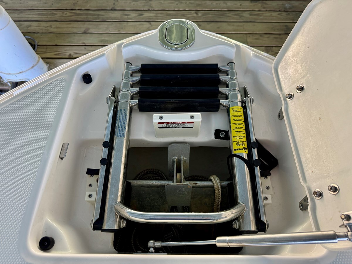 2017-chaparral-26-4-045451