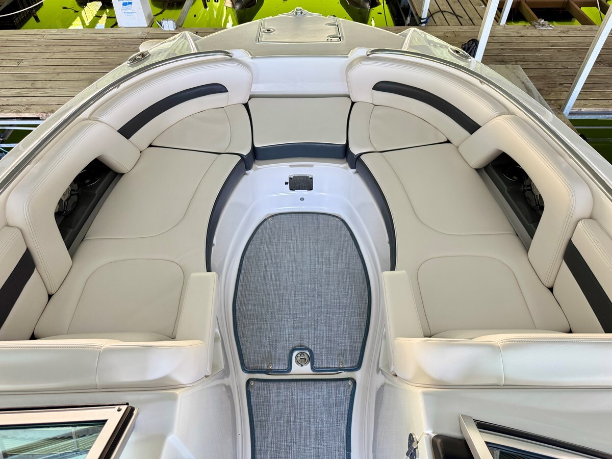 2017-chaparral-26-4-045451