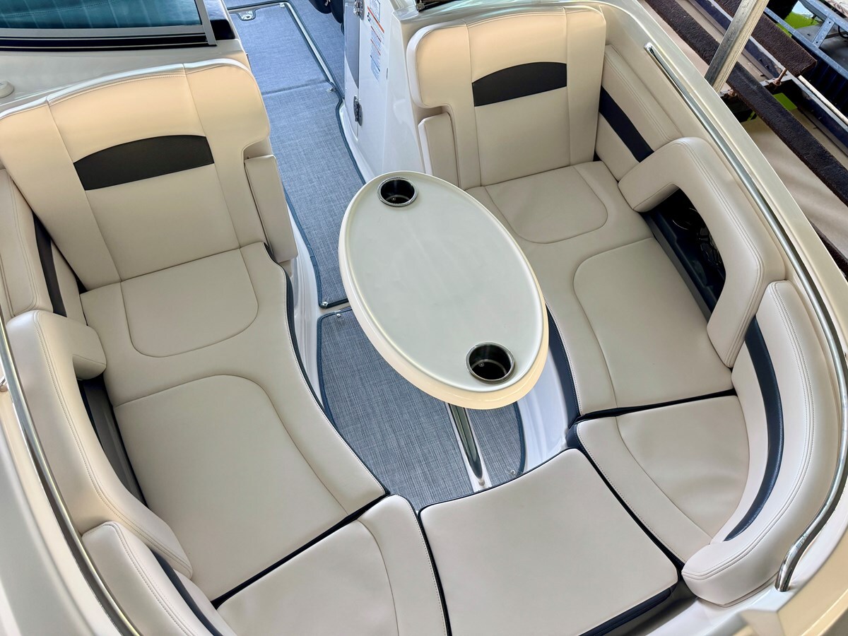 2017-chaparral-26-4-045451