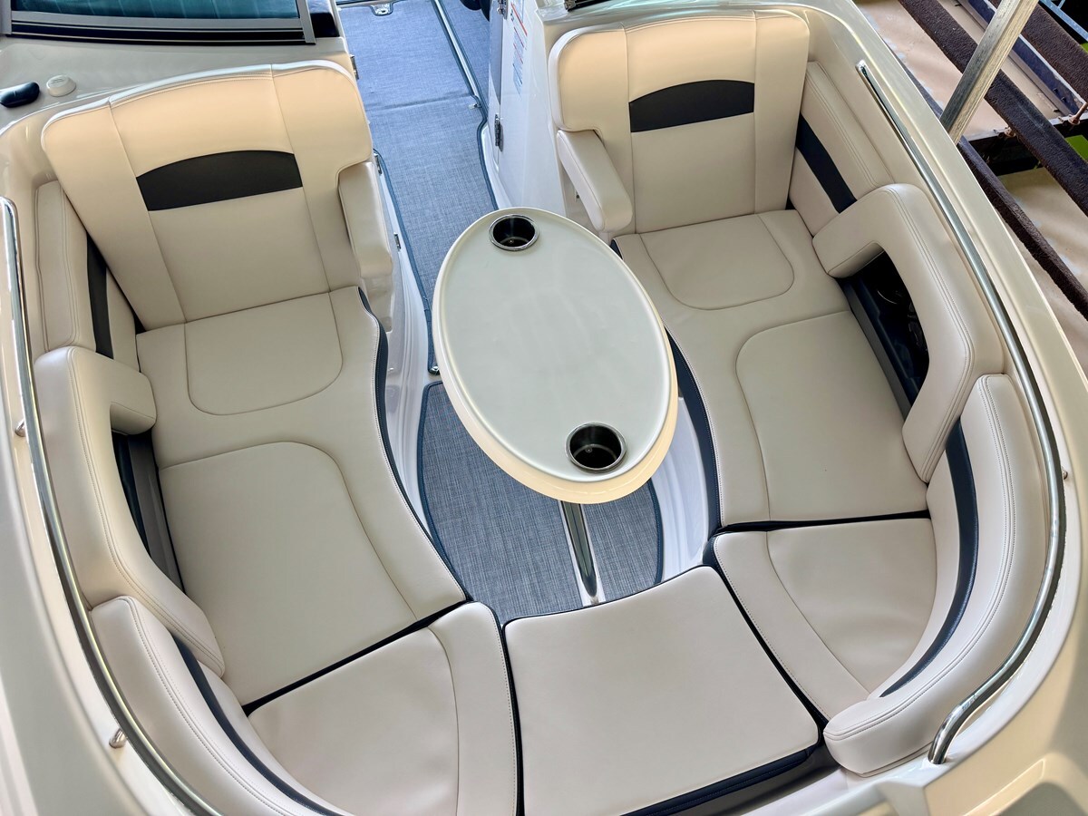 2017-chaparral-26-4-045451