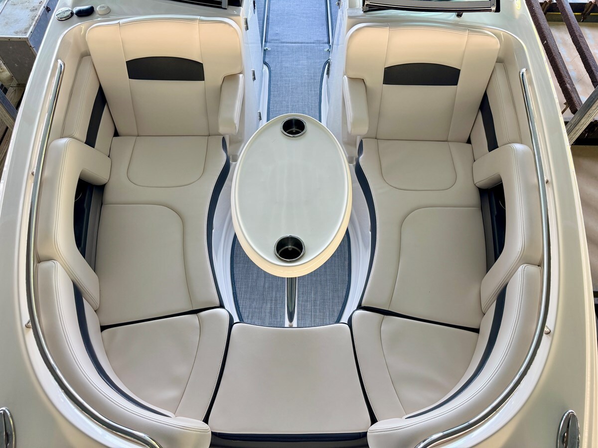 2017-chaparral-26-4-045451