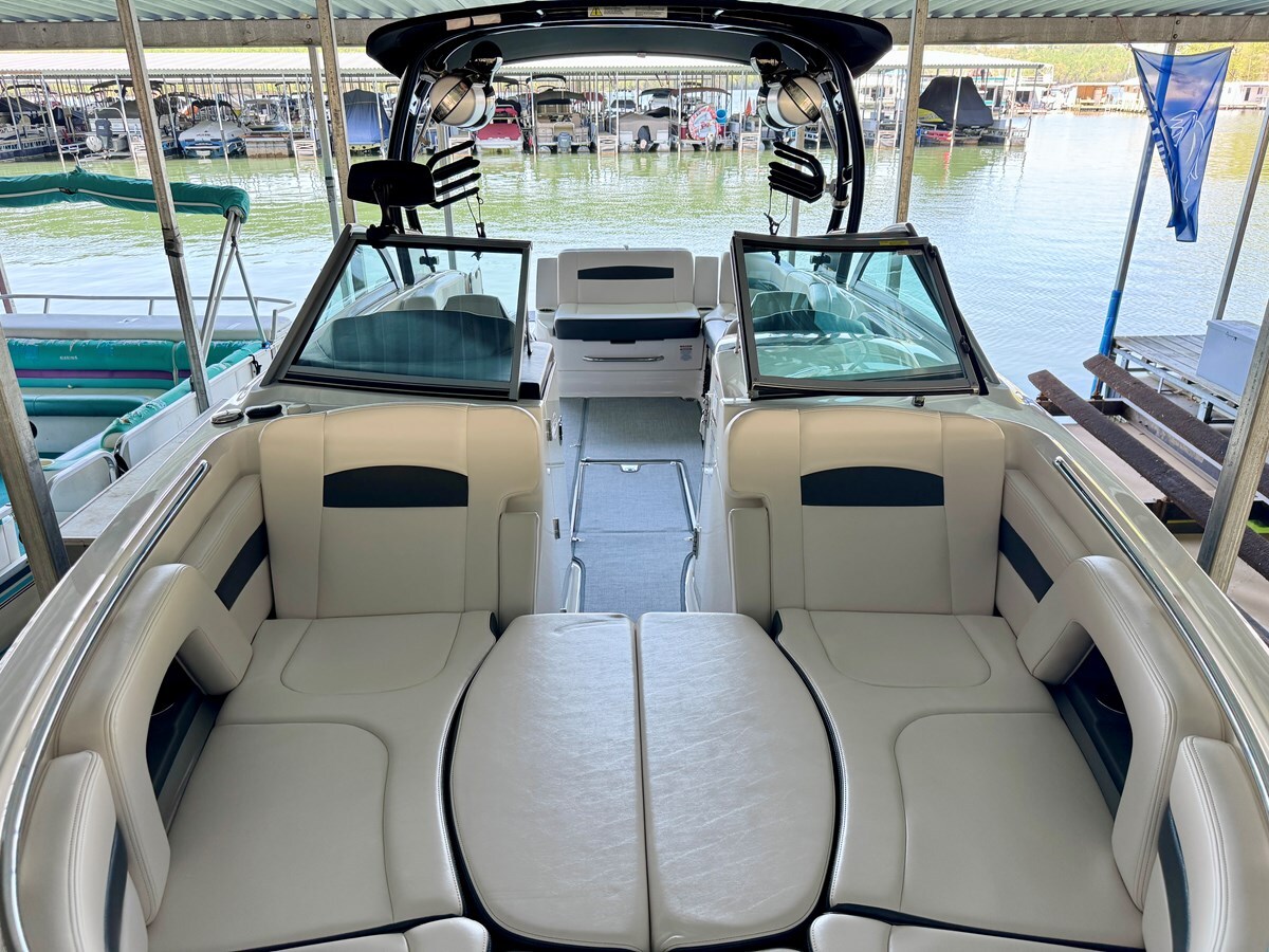 2017-chaparral-26-4-045451