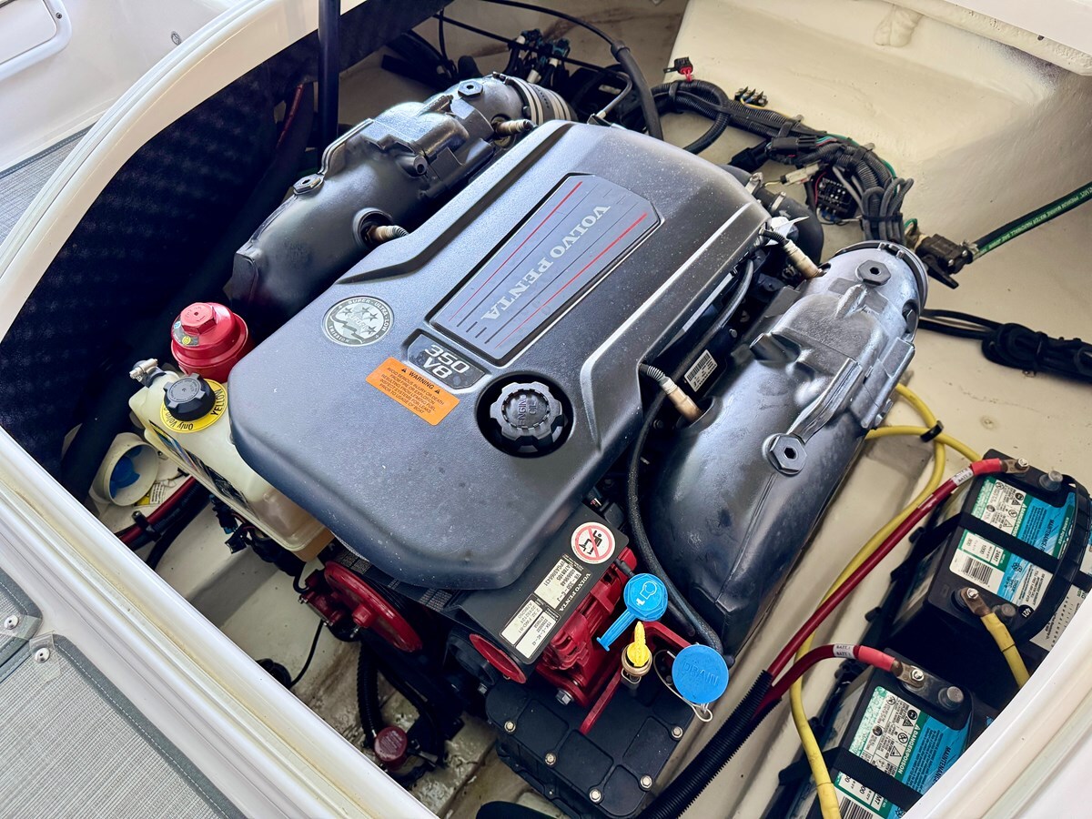 2017-chaparral-26-4-045451