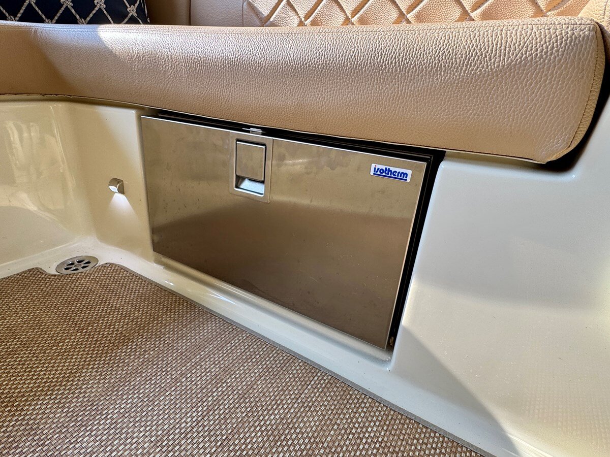 2017-chris-craft-26-8-6b5eaa