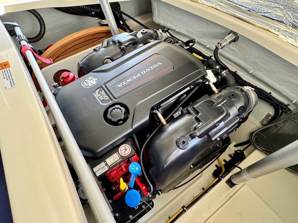 2017-chris-craft-26-8-6b5eaa