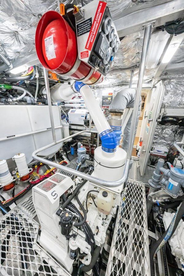 2017-circa-marine-86-f96eee