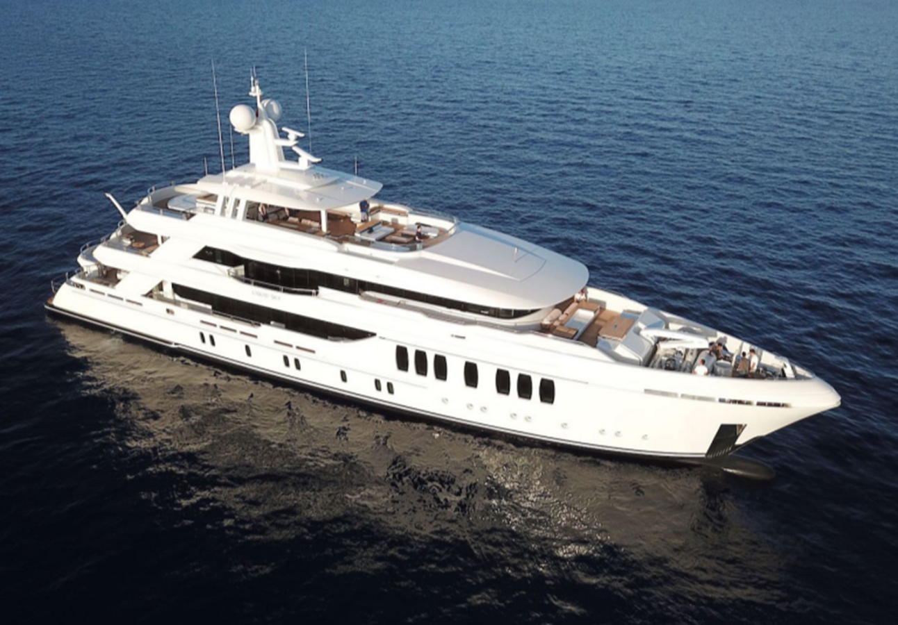 2017-cmb-yachts-154-3-ca38a6