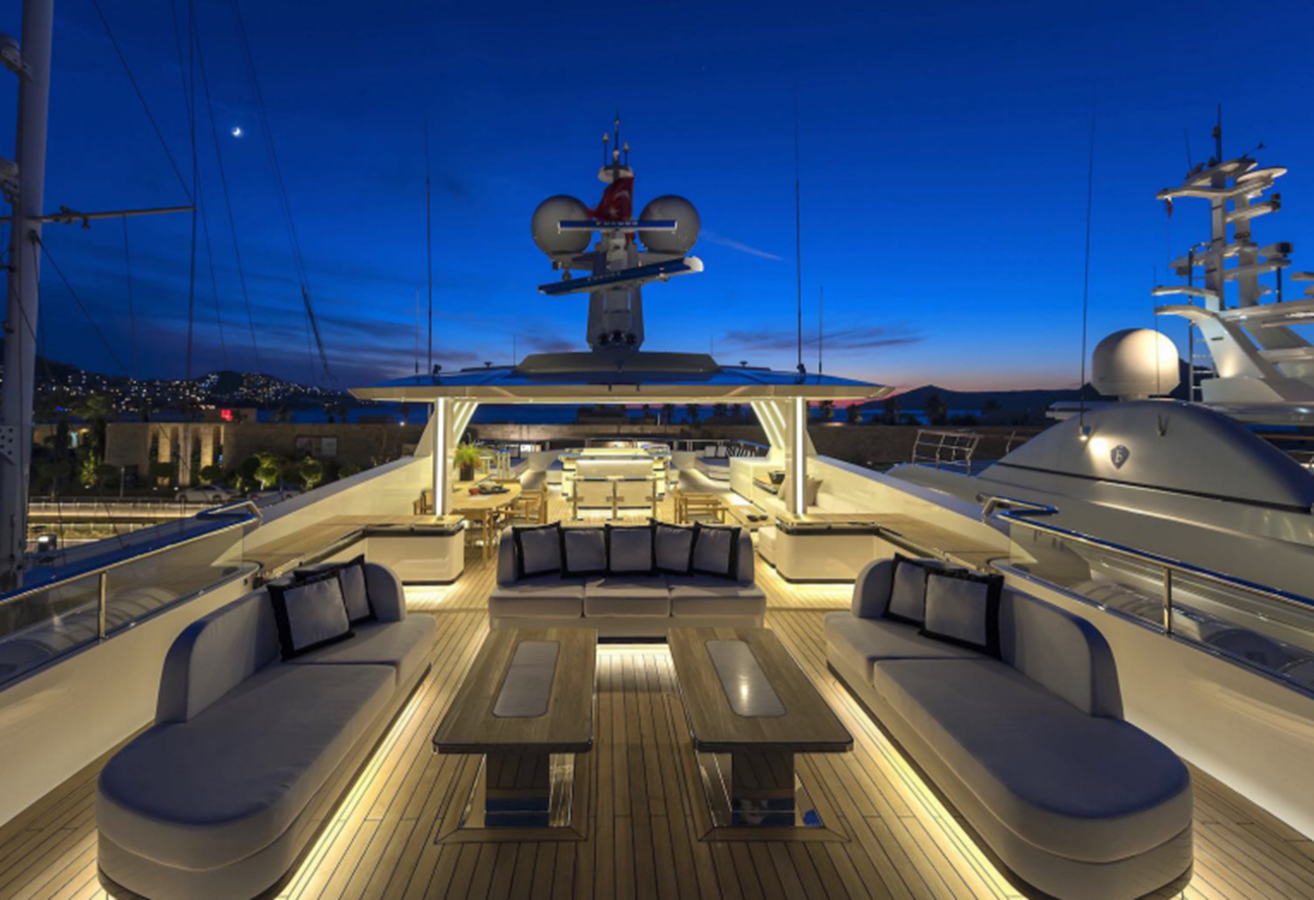 2017 CMB YACHTS 154' 3