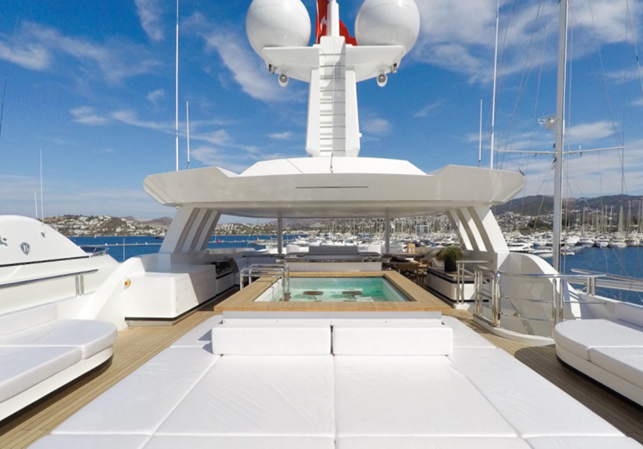 2017 CMB YACHTS 154' 3