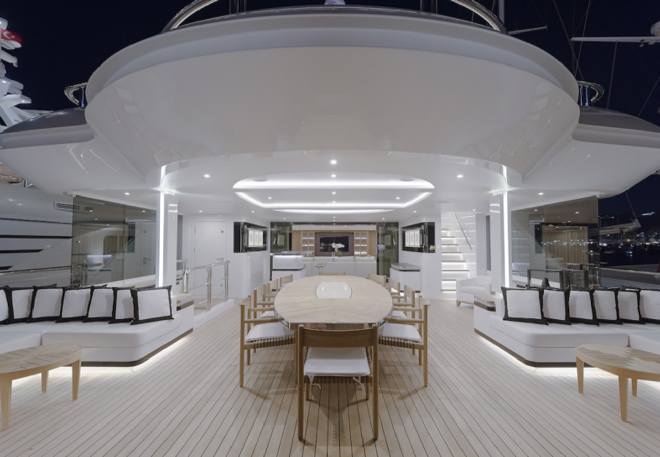 2017 CMB YACHTS 154' 3