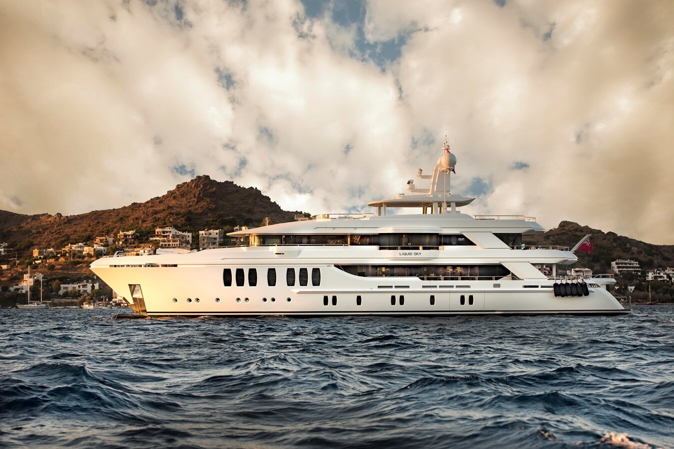 2017-cmb-yachts-154-3-5ce164