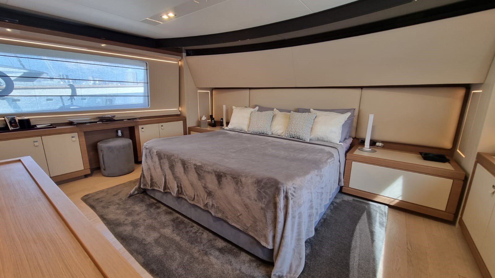 2017-custom-line-92-11-612981