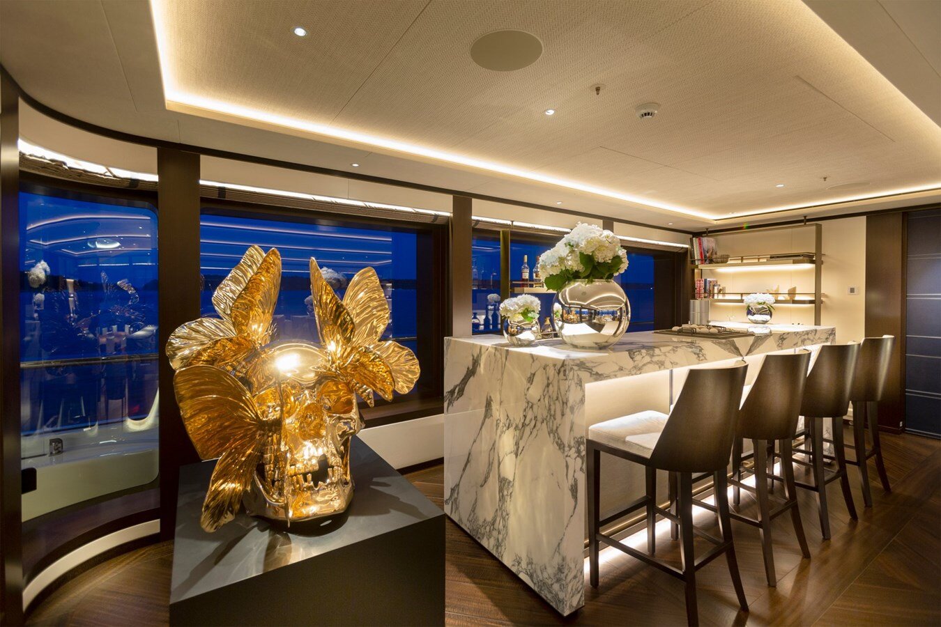 2017 FEADSHIP 239' 7