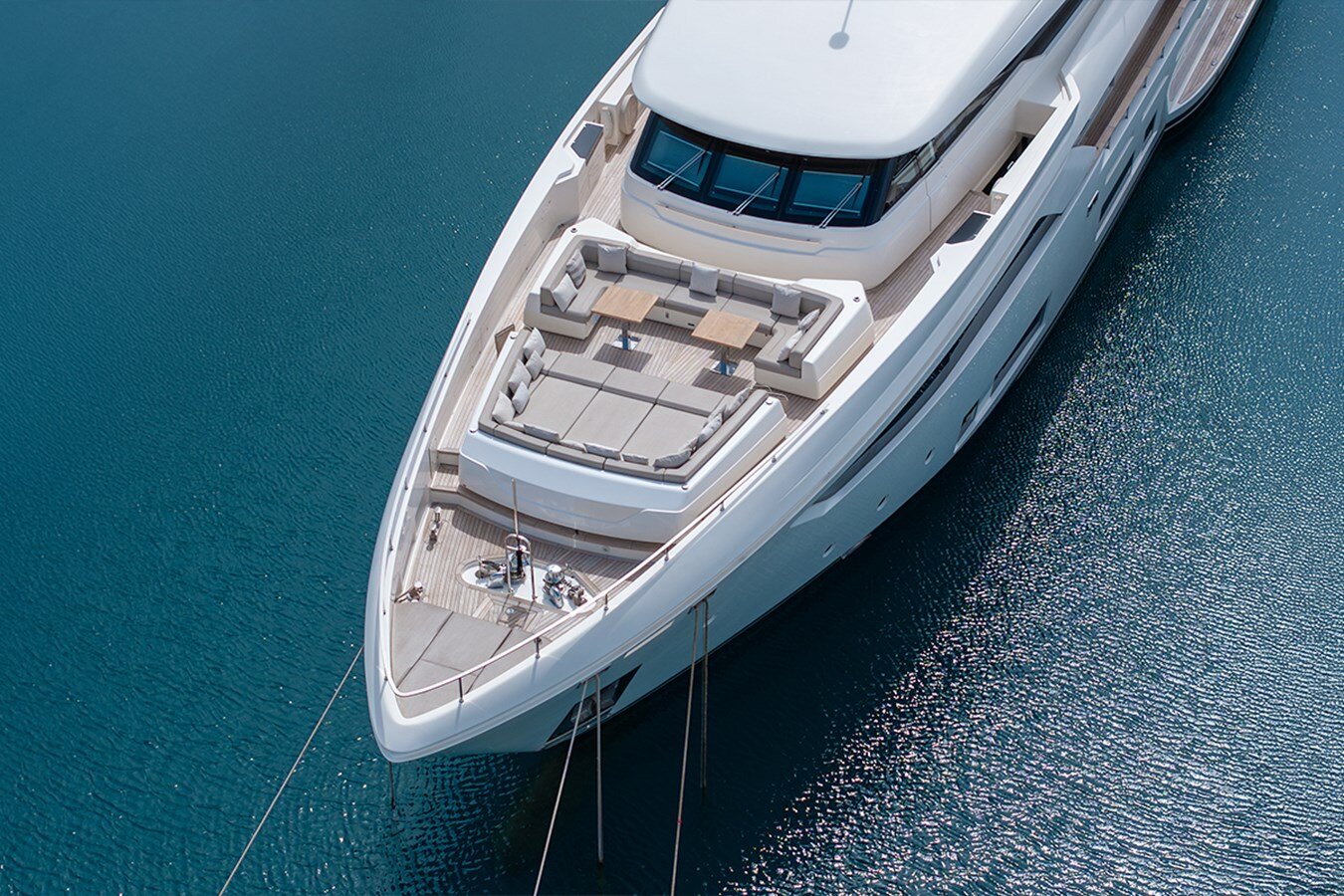 2017-ferretti-custom-line-121-5-18f3ae