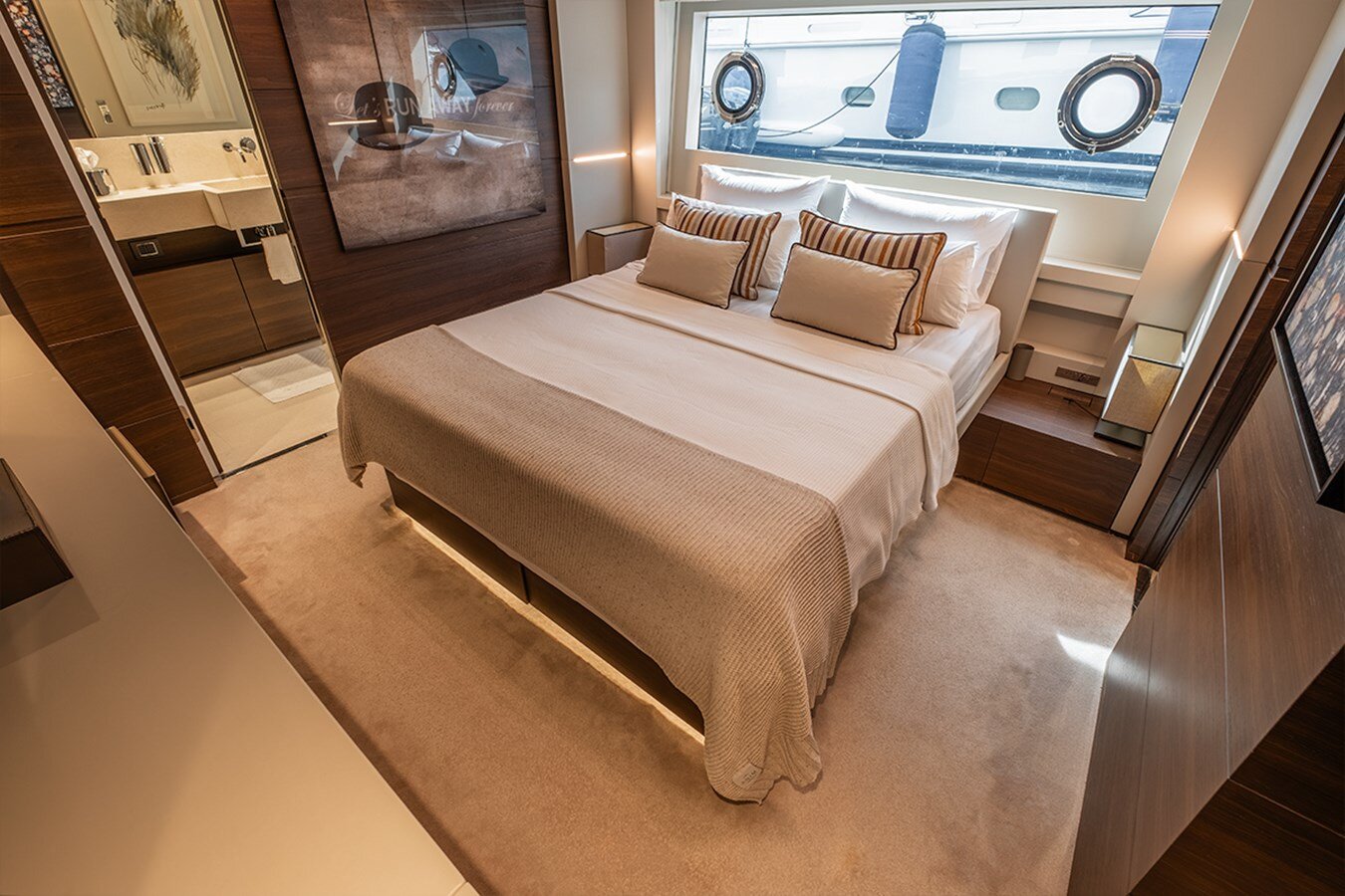 2017-ferretti-custom-line-121-5-18f3ae