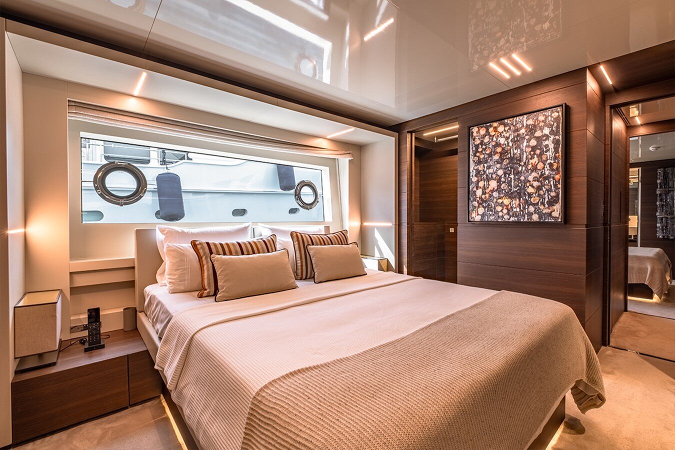 2017-ferretti-custom-line-121-5-18f3ae