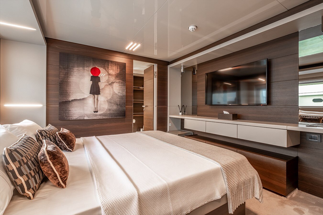 2017-ferretti-custom-line-121-5-18f3ae