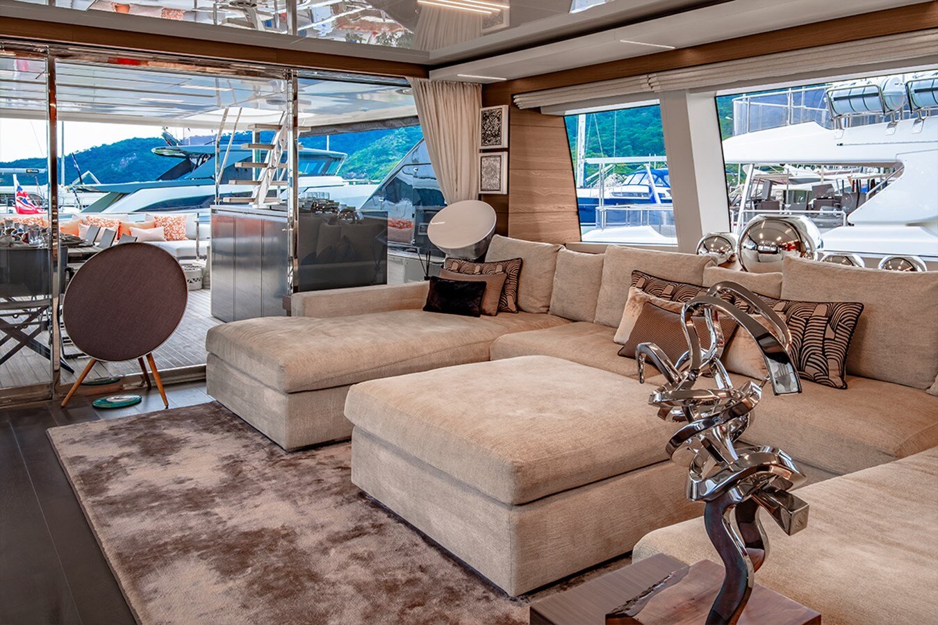 2017-ferretti-custom-line-121-5-18f3ae