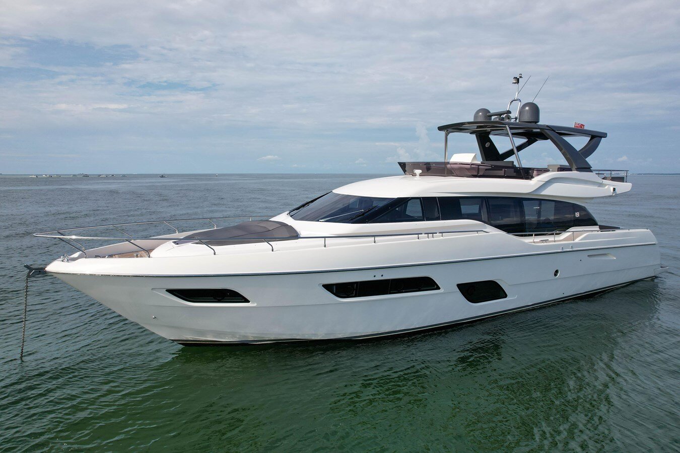 2017-ferretti-yachts-70-ef3962