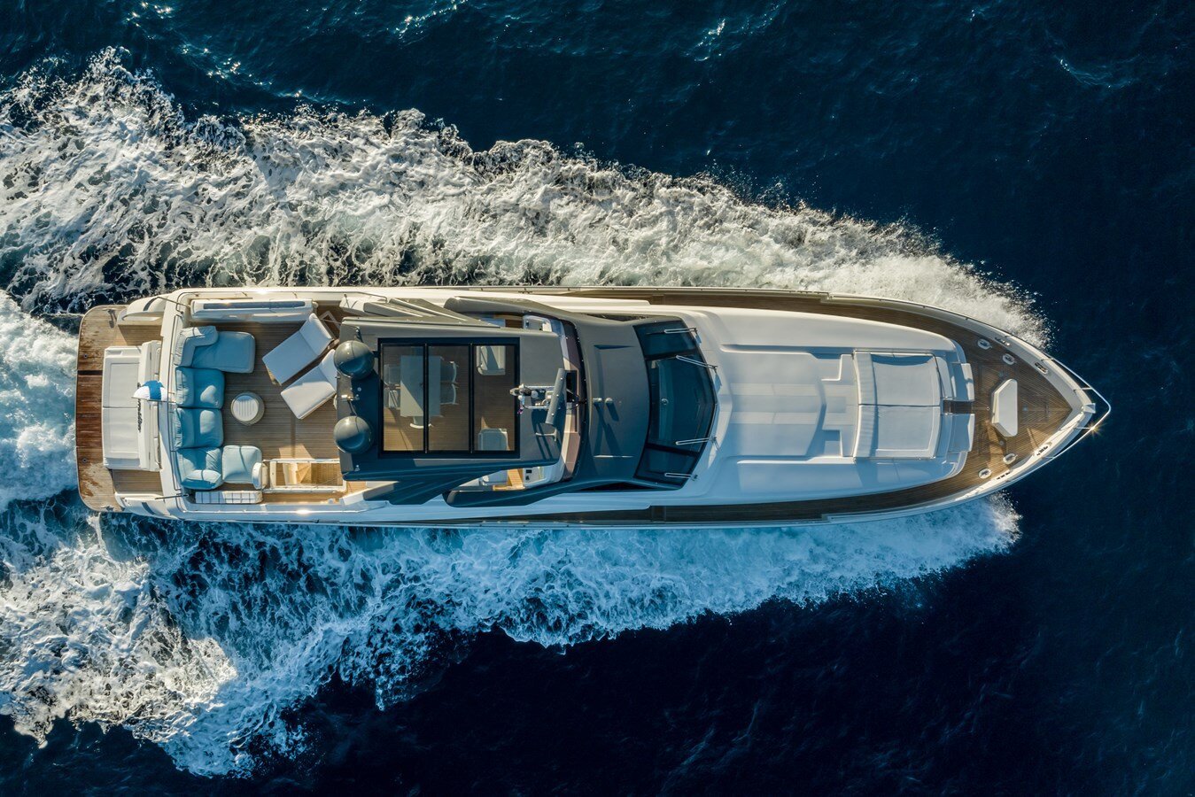 2017-ferretti-yachts-95-10-6159ff