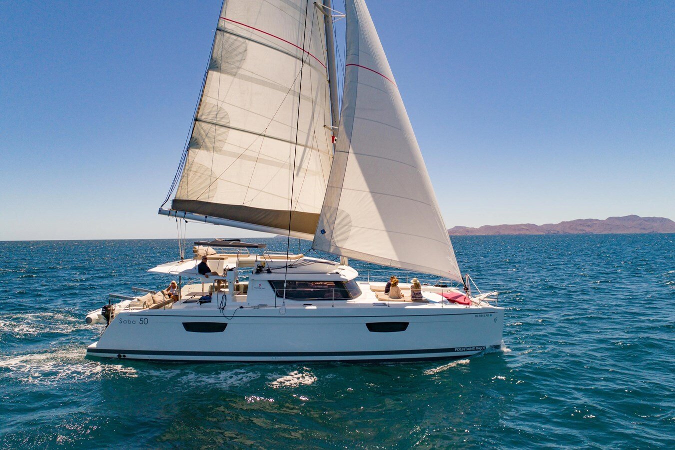 2017-fountaine-pajot-50-9c6225