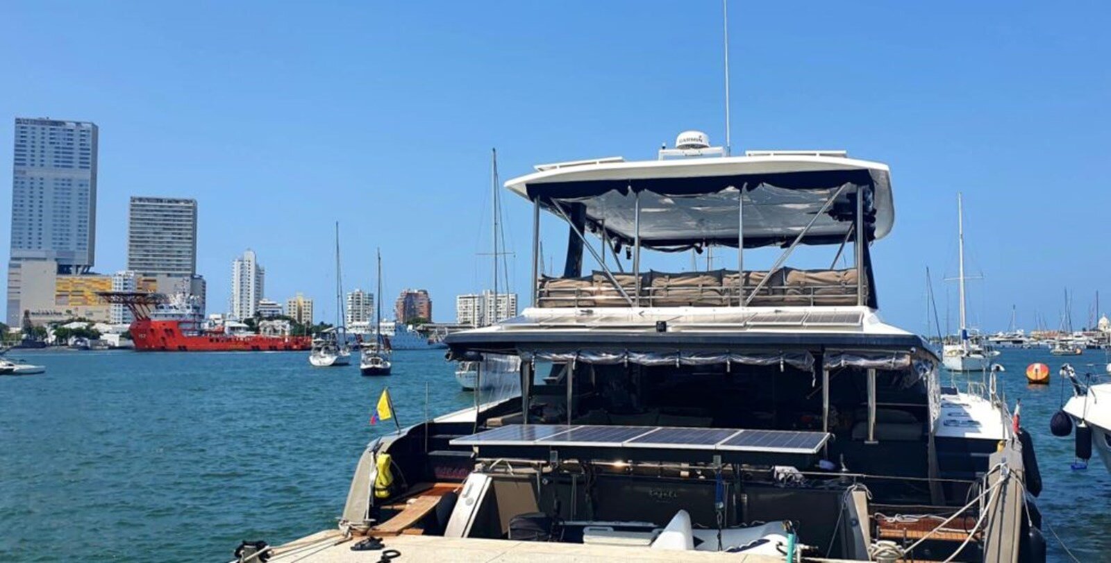 2017-fountaine-pajot-58-77f473