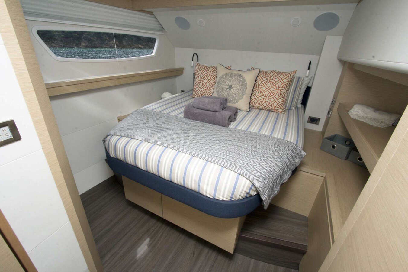 2017 FOUNTAINE PAJOT 67'