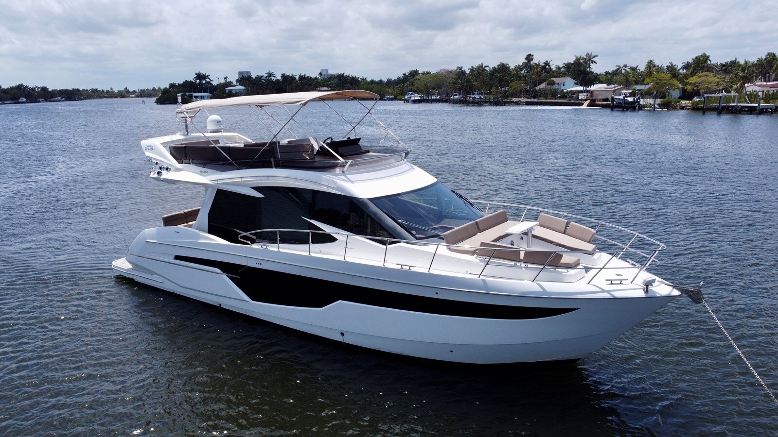 2017-galeon-50-0c2109