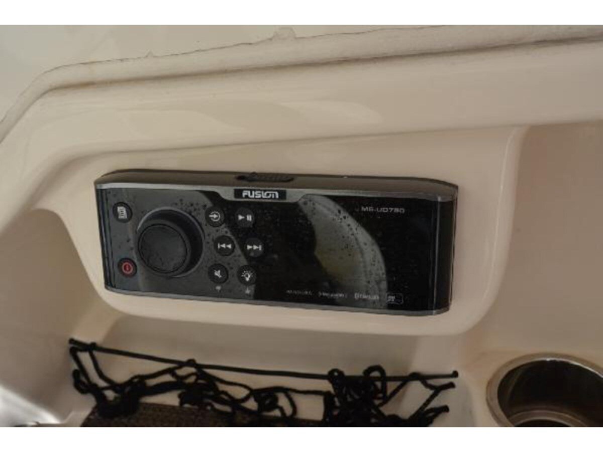 2017-grady-white-25-1-83720d