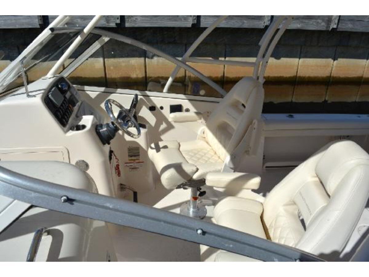 2017-grady-white-25-1-83720d