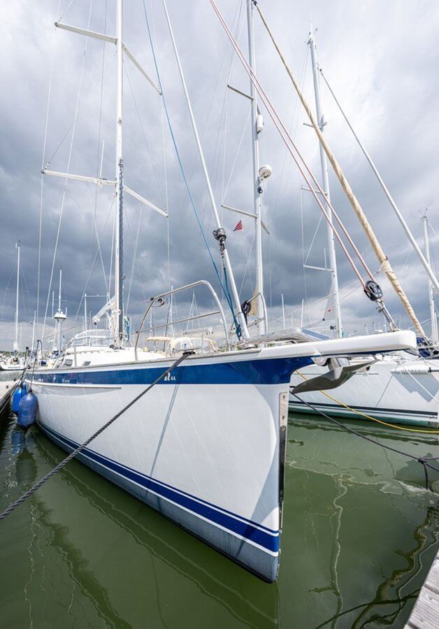 2017-hallberg-rassy-47-5-9ceeb5