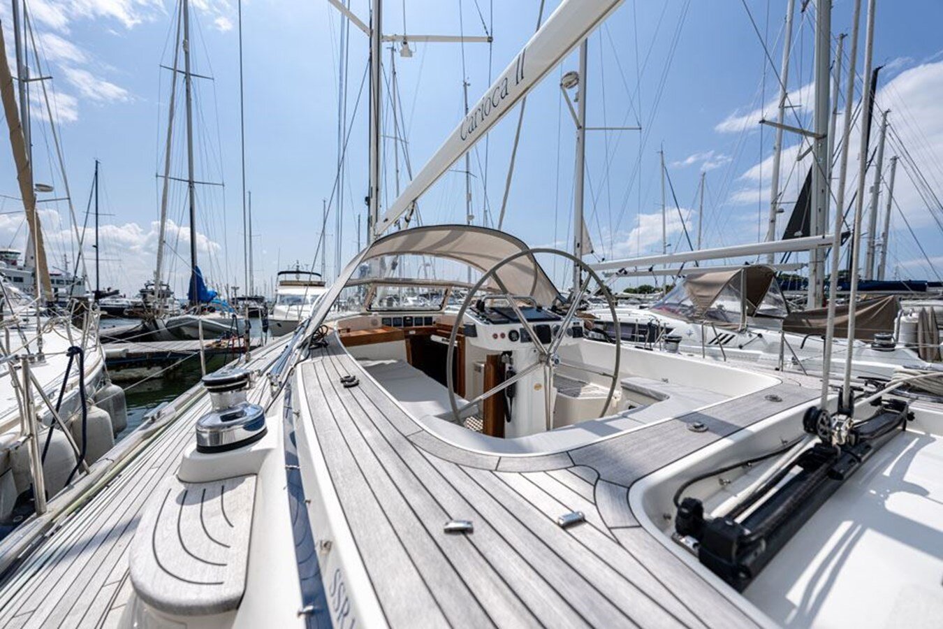 2017-hallberg-rassy-47-5-9ceeb5