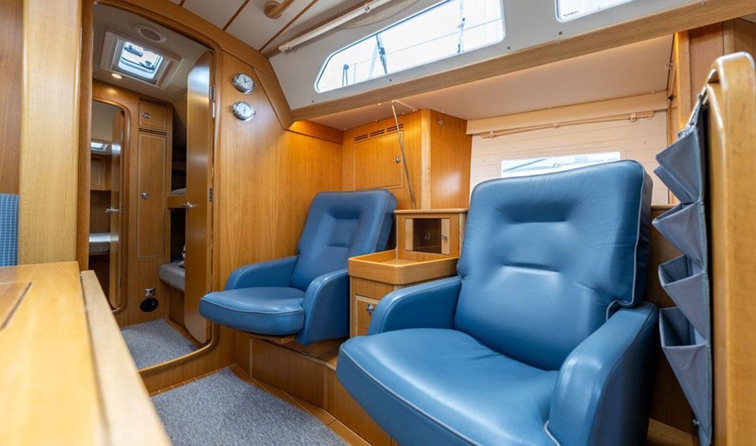 2017-hallberg-rassy-47-5-9ceeb5