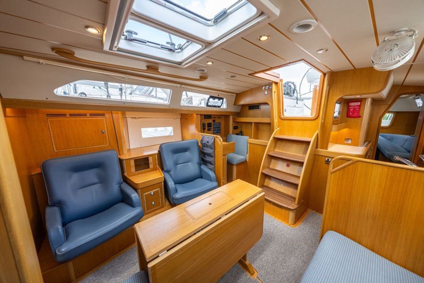 2017-hallberg-rassy-47-5-9ceeb5