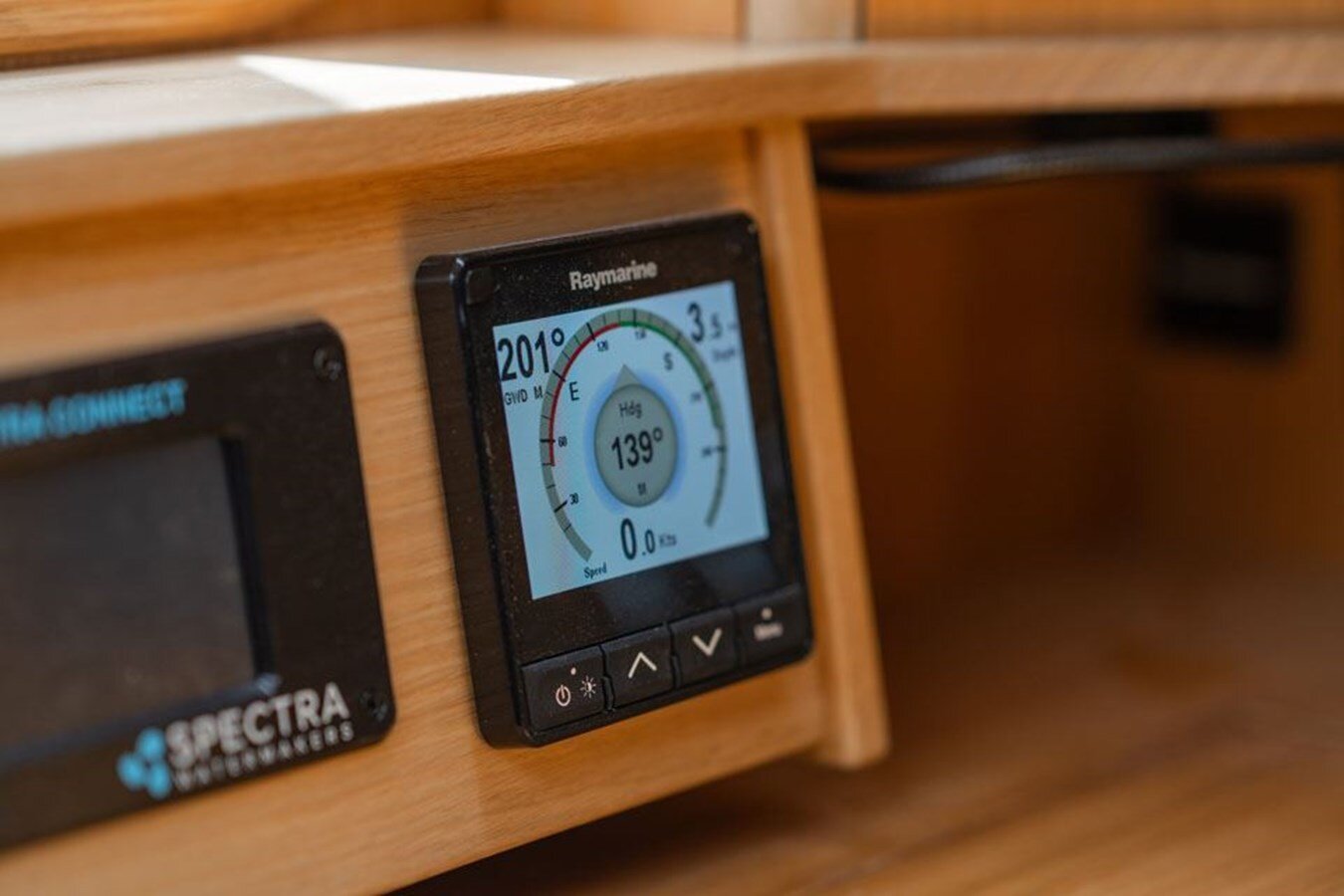 2017-hallberg-rassy-47-5-9ceeb5