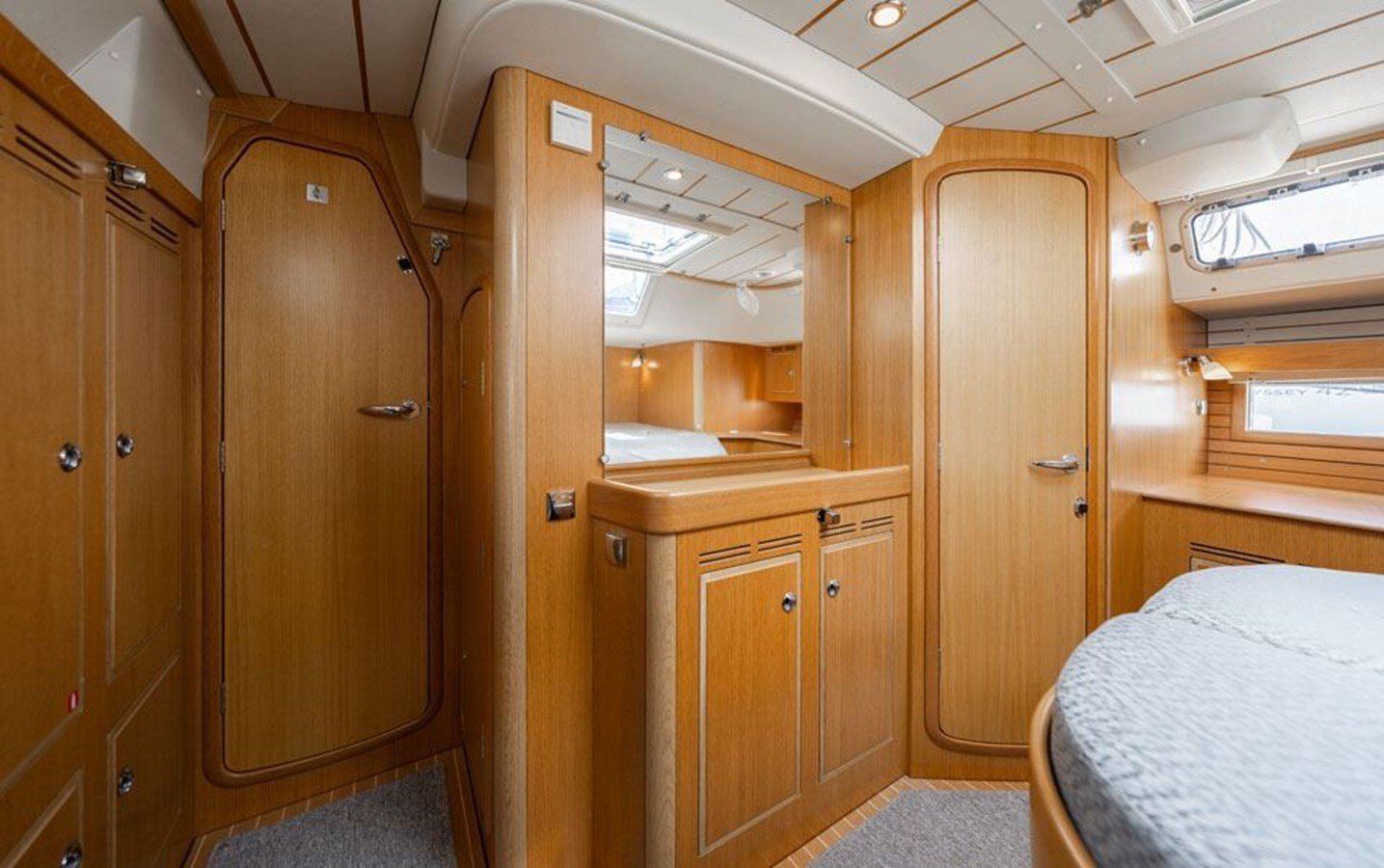 2017-hallberg-rassy-47-5-9ceeb5