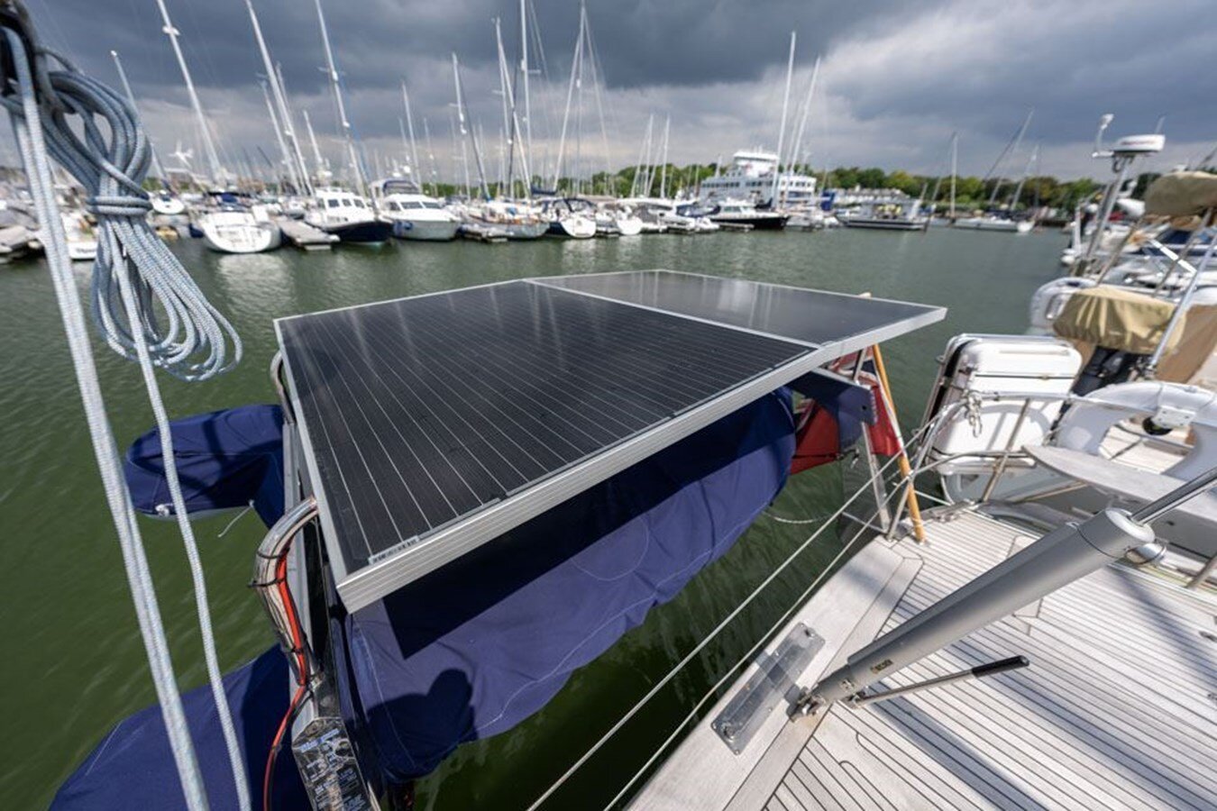 2017-hallberg-rassy-47-5-9ceeb5