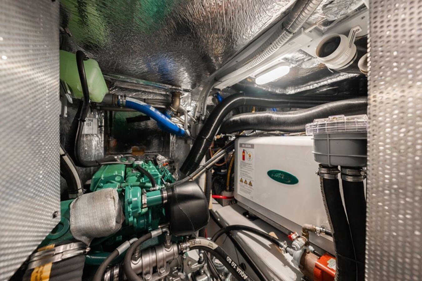 2017-hallberg-rassy-47-5-9ceeb5