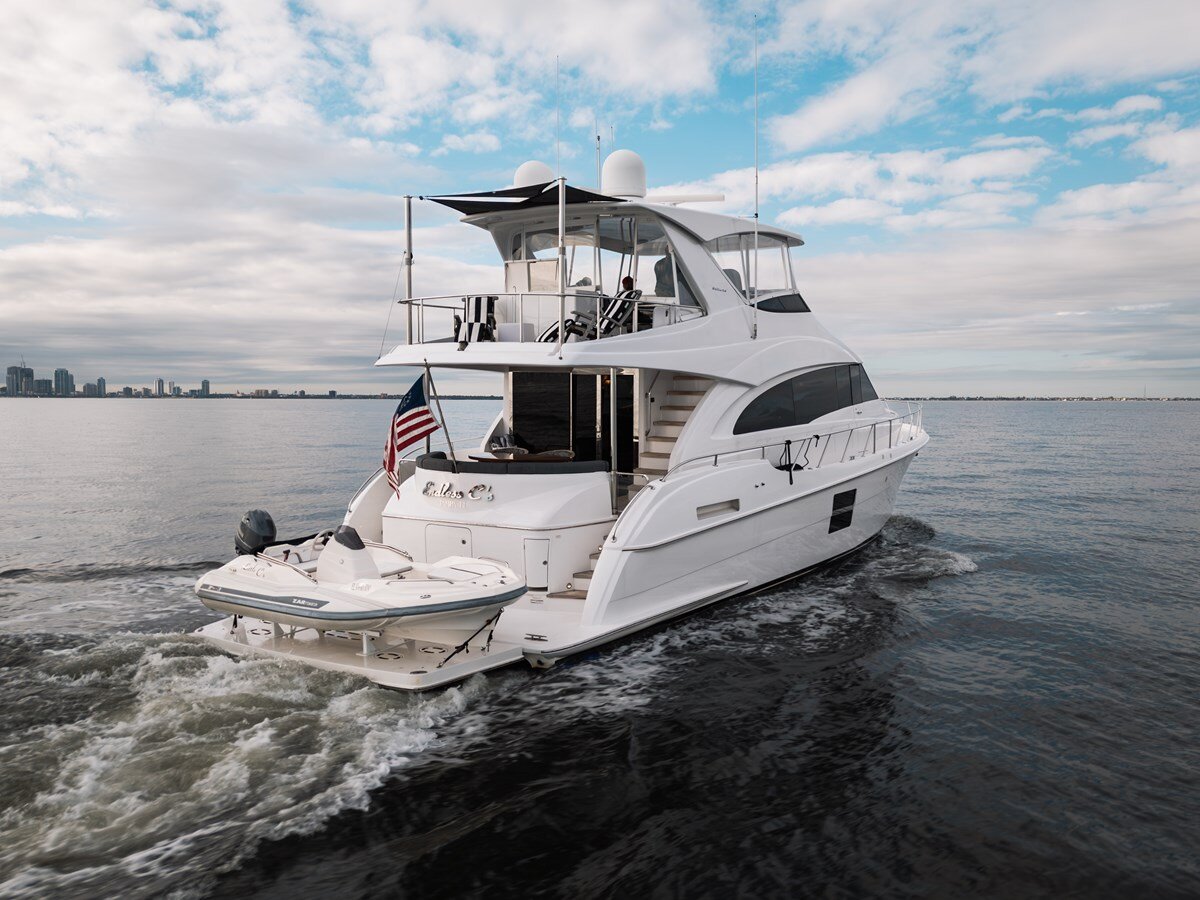 2017-hatteras-60-38f8da