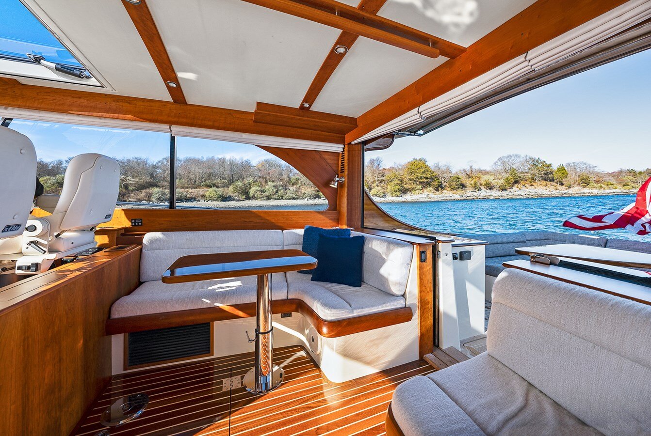 2017-hinckley-43-e76cbd