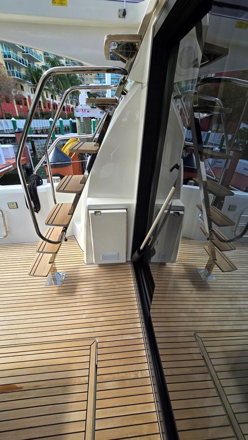 2017-jeanneau-prestige-150-11-ab0af9