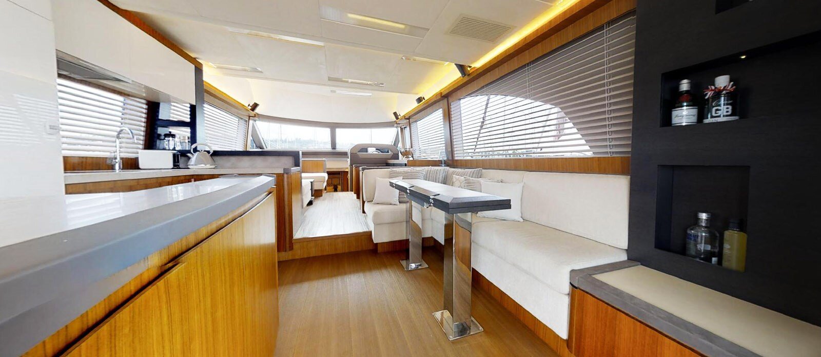 2017-monte-carlo-yachts-64-7-3c204b