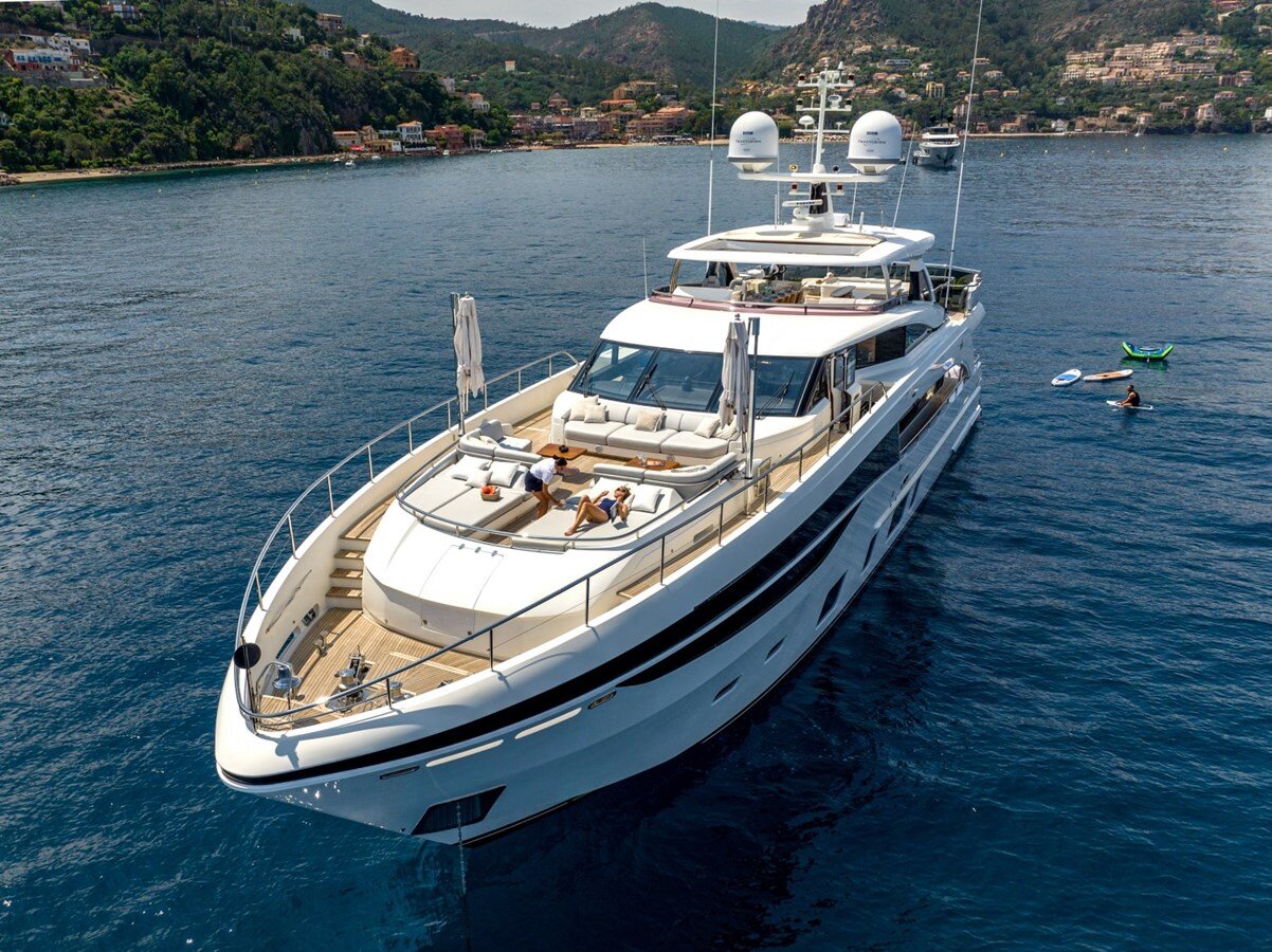 2017-princess-yachts-115-4-ff2306