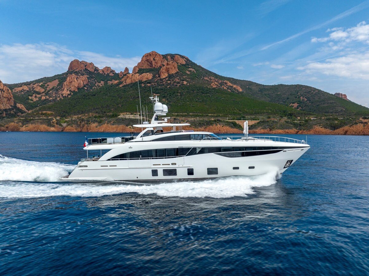 2017-princess-yachts-115-4-ff2306