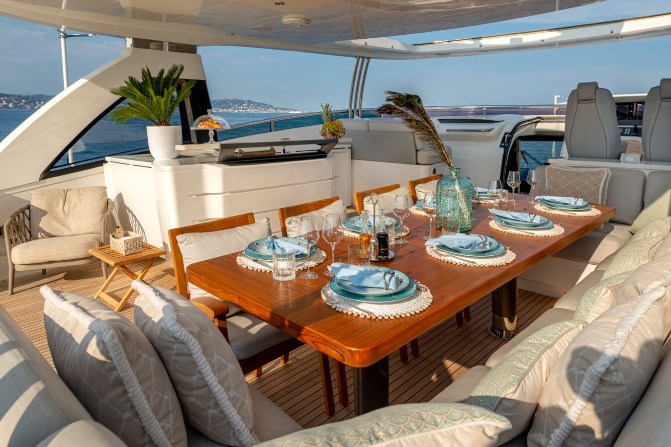 2017-princess-yachts-115-4-ff2306