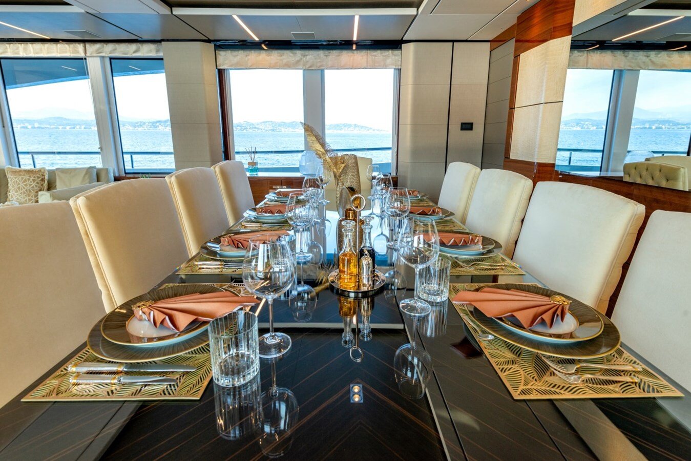 2017-princess-yachts-115-4-ff2306