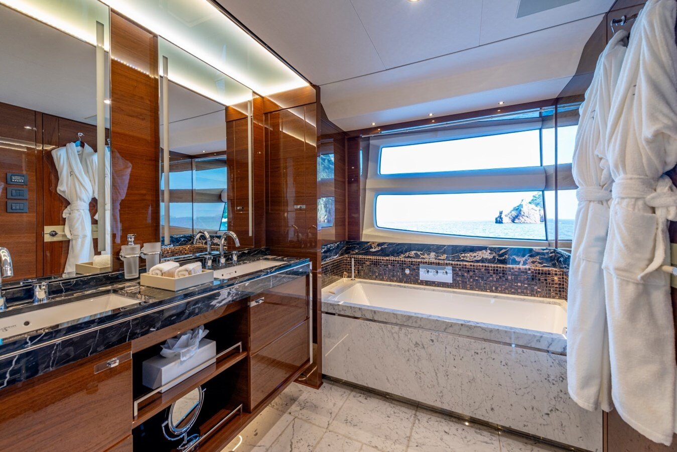 2017-princess-yachts-115-4-ff2306