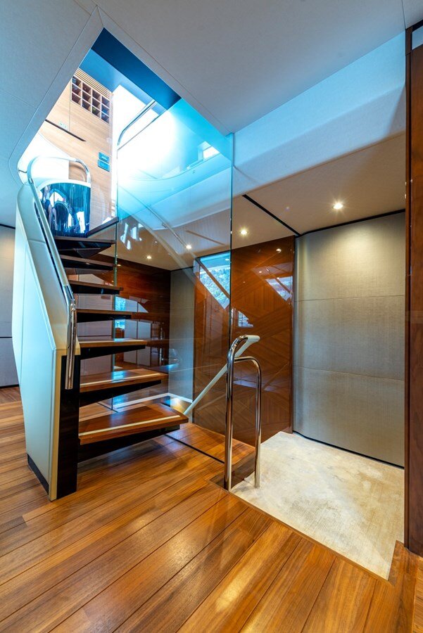 2017-princess-yachts-115-4-ff2306